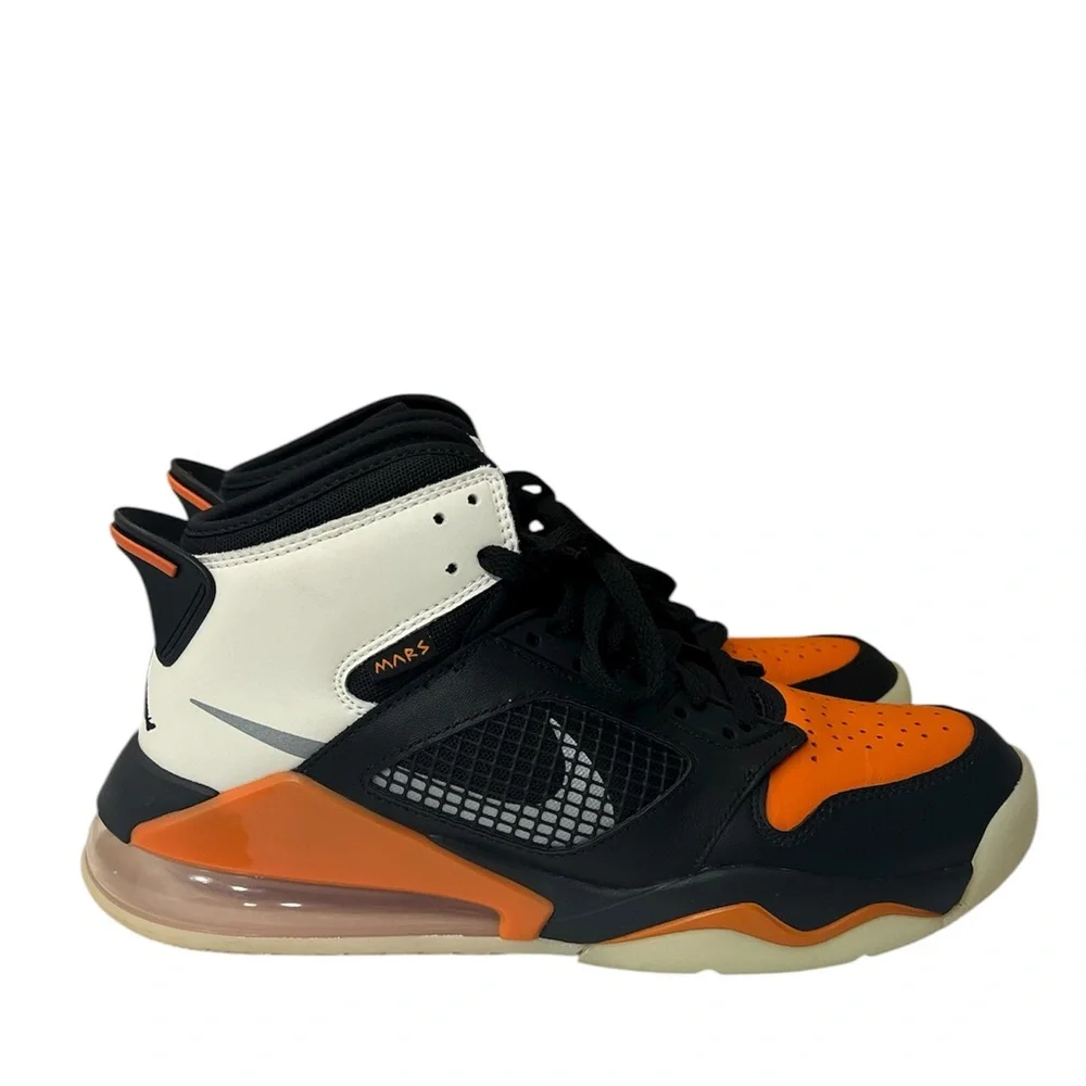 Jordan Mars 270 Black and Orange CD7070 008 Size 9.5